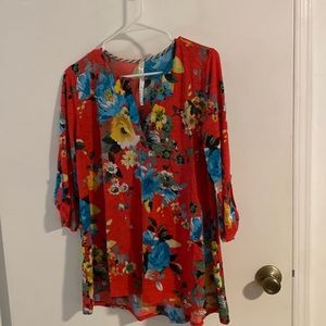 Floral top
